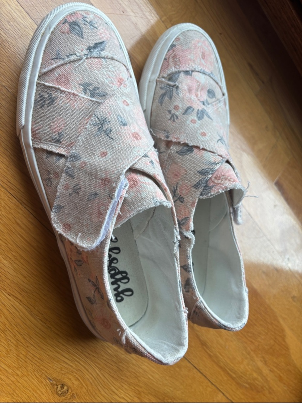 Gypsy Jazz Pink Floral Slip-On Sneakers